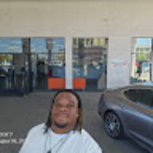 Meet your Posher, Booker